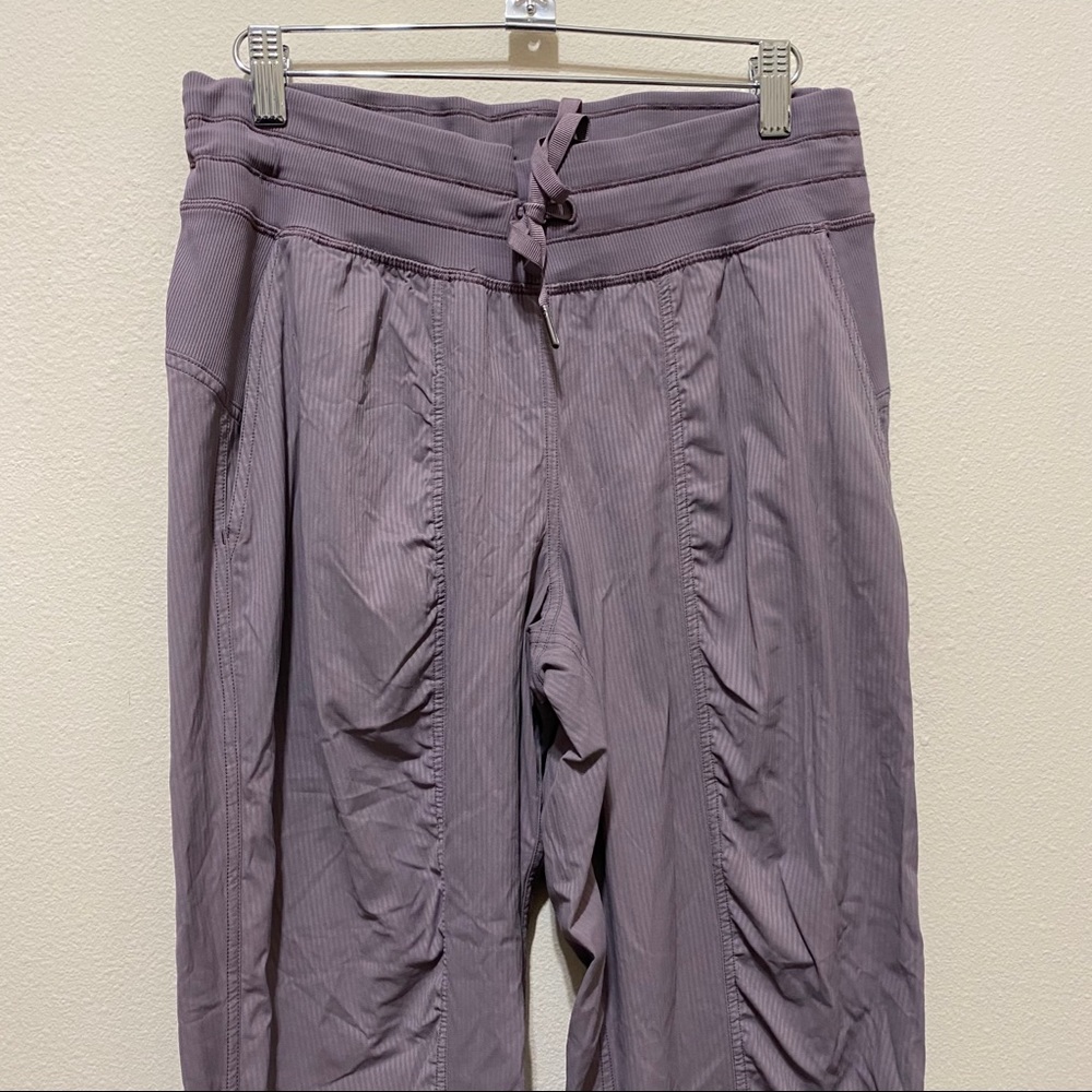 RARE Lululemon Dance Studio Jogger Lunar Rock - Picture 5 of 9